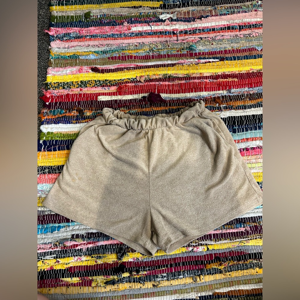 Dress Up nude shorts